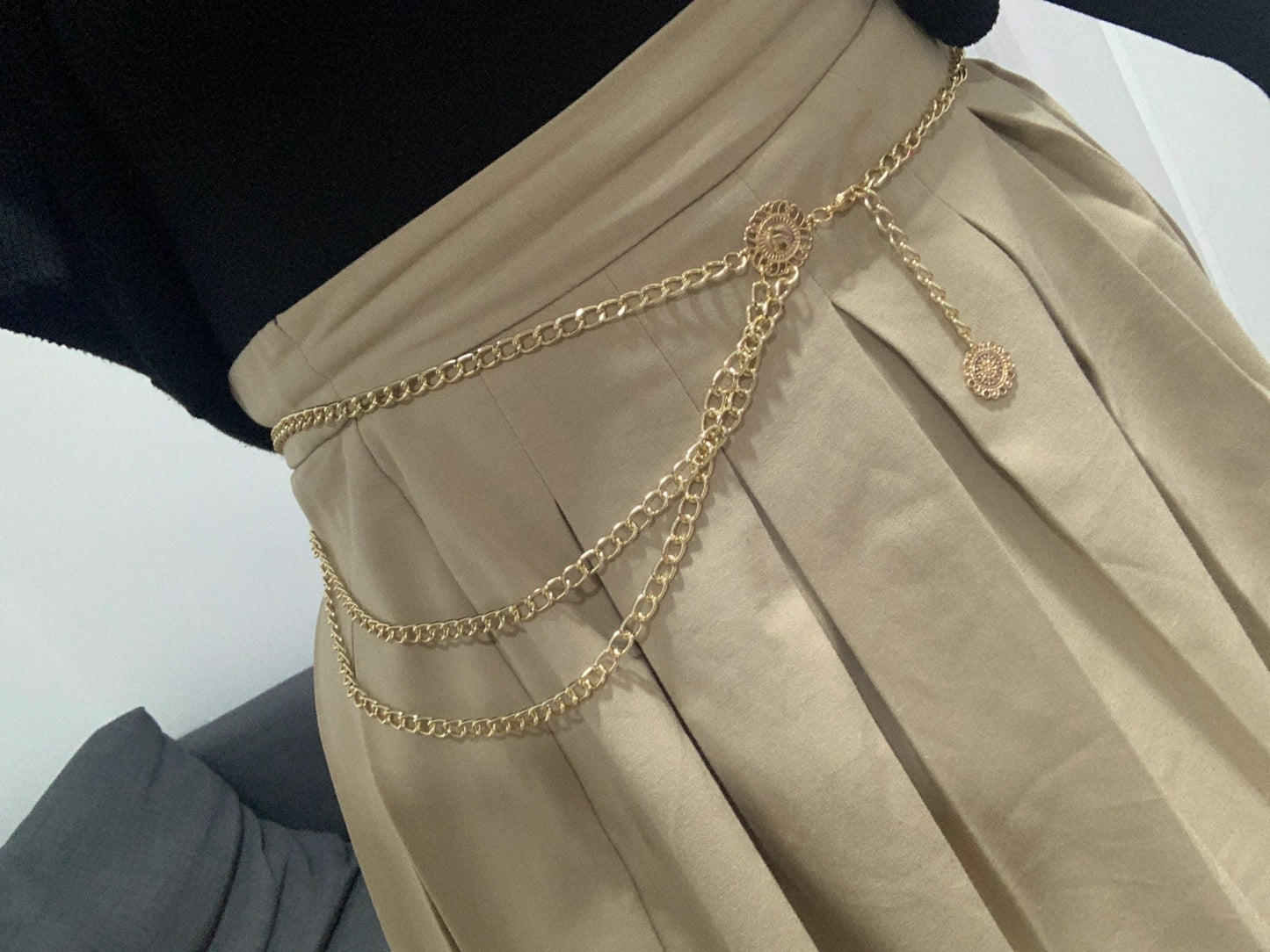 Ceinture pour femme taille ajustable en métal doré ou argenté maillons de chaîne