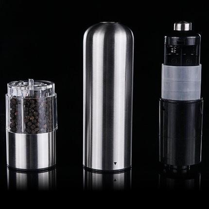 Moulin À Poivre ou Sel en Acier inoxydable-Électrique à piles Outil Cuisine Moulin À Épices pratique