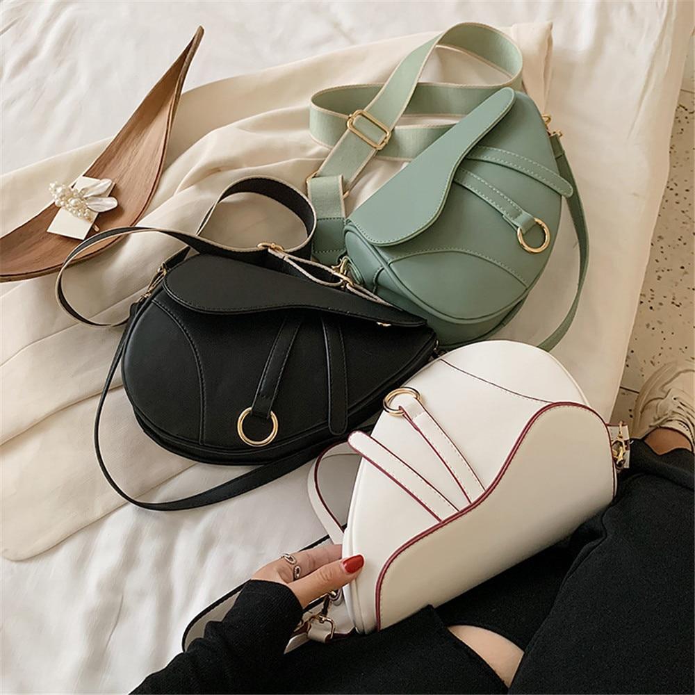 Saddle Sac tendance Diagonal Fashion Noir pour Ladies existe en 3 couleurs