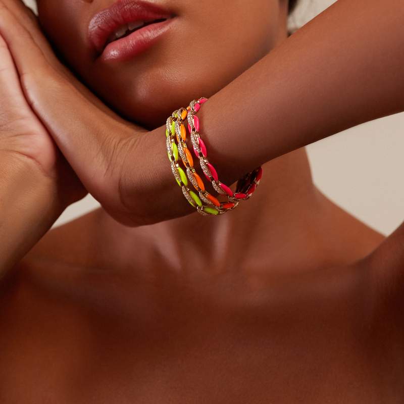 Bracelet Mode haute qualité pour femmes Arc en ciel coloré perlé et strass