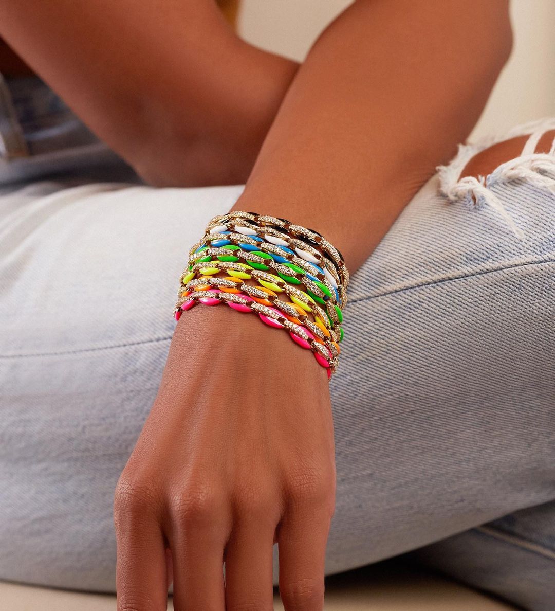 Bracelet Mode haute qualité pour femmes Arc en ciel coloré perlé et strass