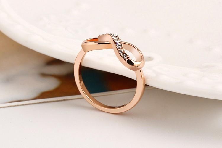 Anneau Infini Nouveau Design Mode Alliage Cristal Or Rosé bijoux pour femmes