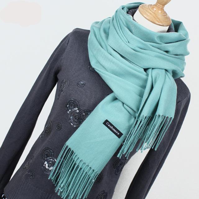 L'indispensable écharpe authentique Pashmina en Cachemire Haute qualité Le châle d'hiver idéal