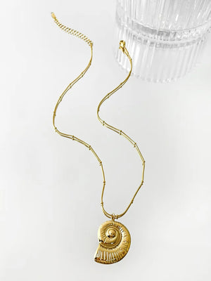 Collier d'été, pendentif en forme d'étoile de mer, coquille Saint-Jacques, escargot de mer pour femme, bijoux tendance, imperméables, idéal pour l'été, la plage ou les fêtes