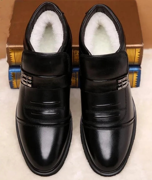 Bottines d'hiver en cuir véritable pour hommes chaussures d'hiver noires en cuir de vachette chaussures chaudes fourrées  taille 38-46