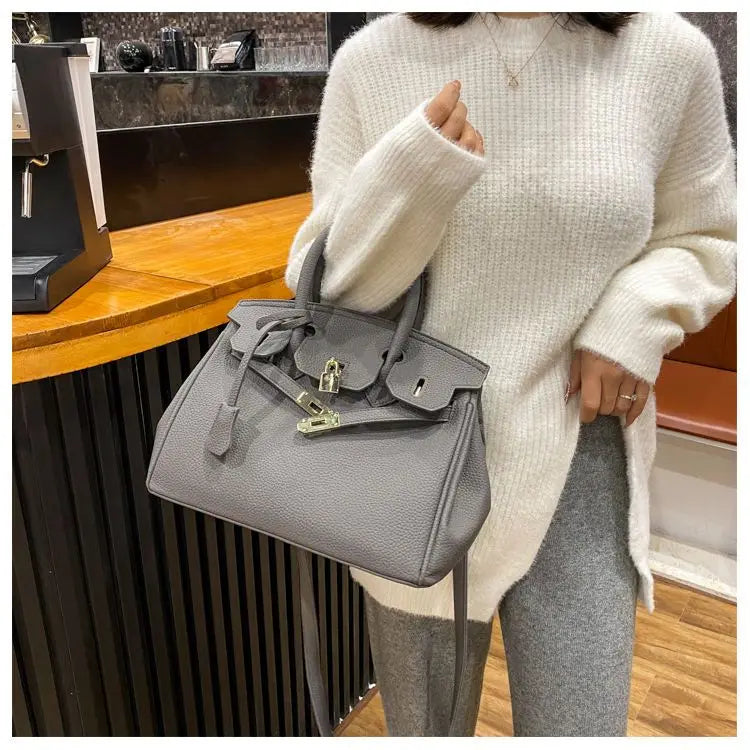 47365039259993|47365039292761|47365039325529