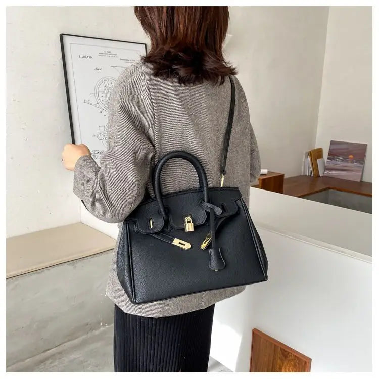 47365038670169|47365038702937|47365038735705