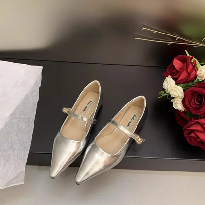 Chaussures ballerines pointues argentées, blanches ou noires tendance mode en cuir artificiel à semelle plate