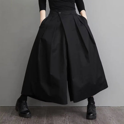 Pantalon femme GG, L'esthétique