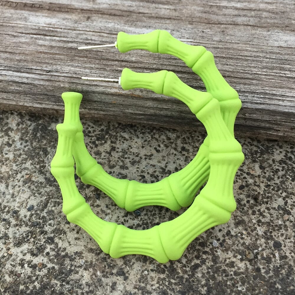 Boucles d'oreilles créoles Bambou nouvelle résine colorée