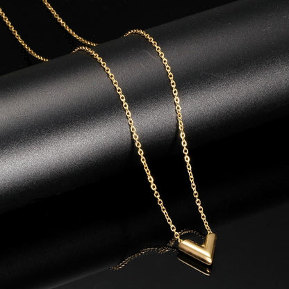 Collier en forme de V lettre pendentif en acier inoxydable couleur or rose or ou argent