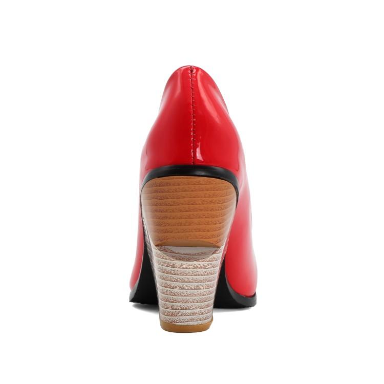 Talons vernis en cuir vinyl jaune orange blanc à gros talons et bouts pointus