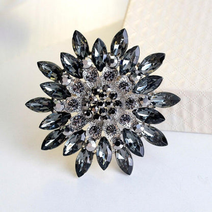 Broche Fleur en Crystal 9 Couleurs pour femmes