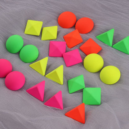 Boucles d'oreilles géométrique néon rond triangle ou carré en acrylique coloré