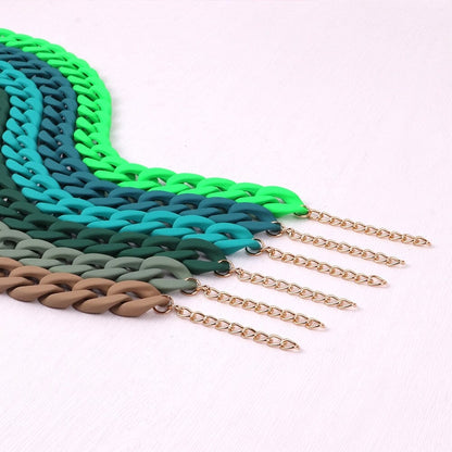 Collier de Chaînes Choker ras du cou Mode colorée en acrylique
