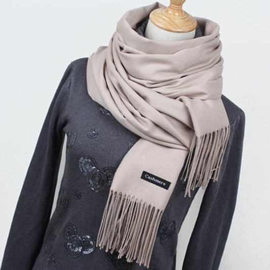 L'indispensable écharpe authentique Pashmina en Cachemire Haute qualité Le châle d'hiver idéal