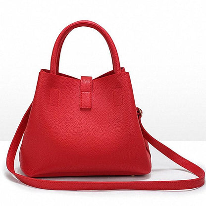 Sac à main souple en cuir artificiel à bandoulière de forme trapèze